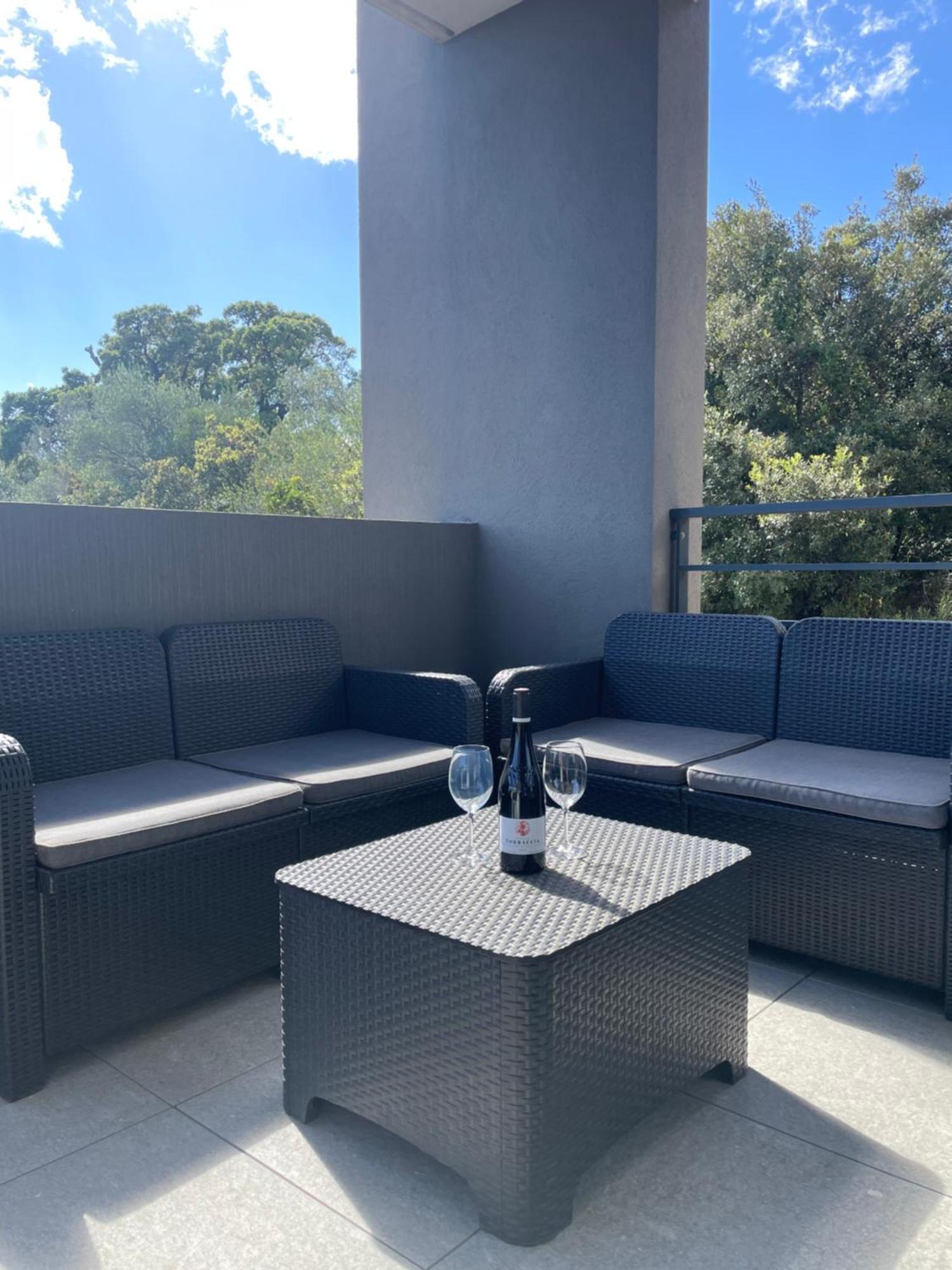 Bel Appartement Spacieux A Porto-Vecchio, 10Min A Pieds Du Centre Ville Eksteriør billede