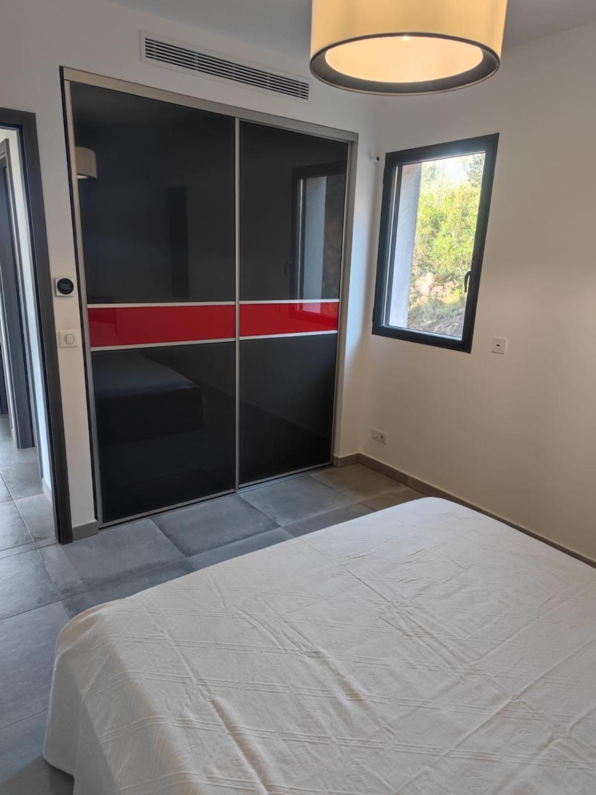 Bel Appartement Spacieux A Porto-Vecchio, 10Min A Pieds Du Centre Ville Eksteriør billede